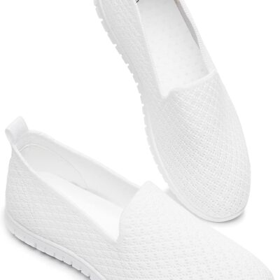 Women's Mesh Flats Shoes Breathable Slip on Shoes Casual Black and White Flats Comfortable Walking Shoes