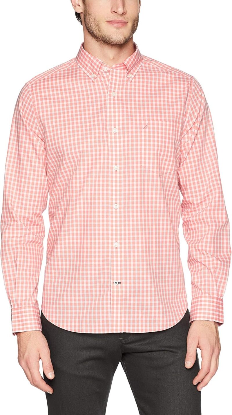 Men's Wrinkle Resistant Long Sleeve Button Front Shirt